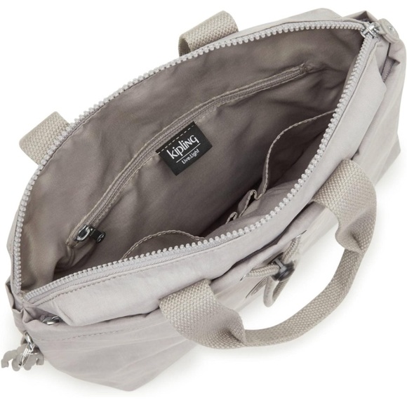 Cute backpack discontinued style. Brand new and unused. Perfect condition. - Picture 3 of 4